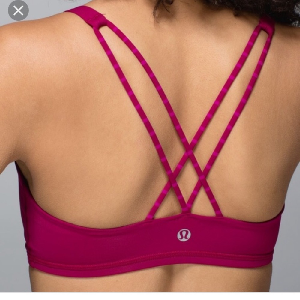 Lululemon Free To Be sports bra
